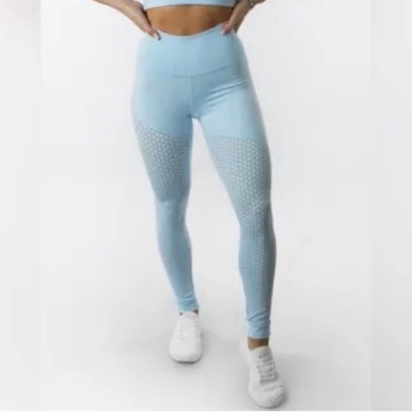 BuffBunny Pants - BUFF BUNNY LEGGINGS